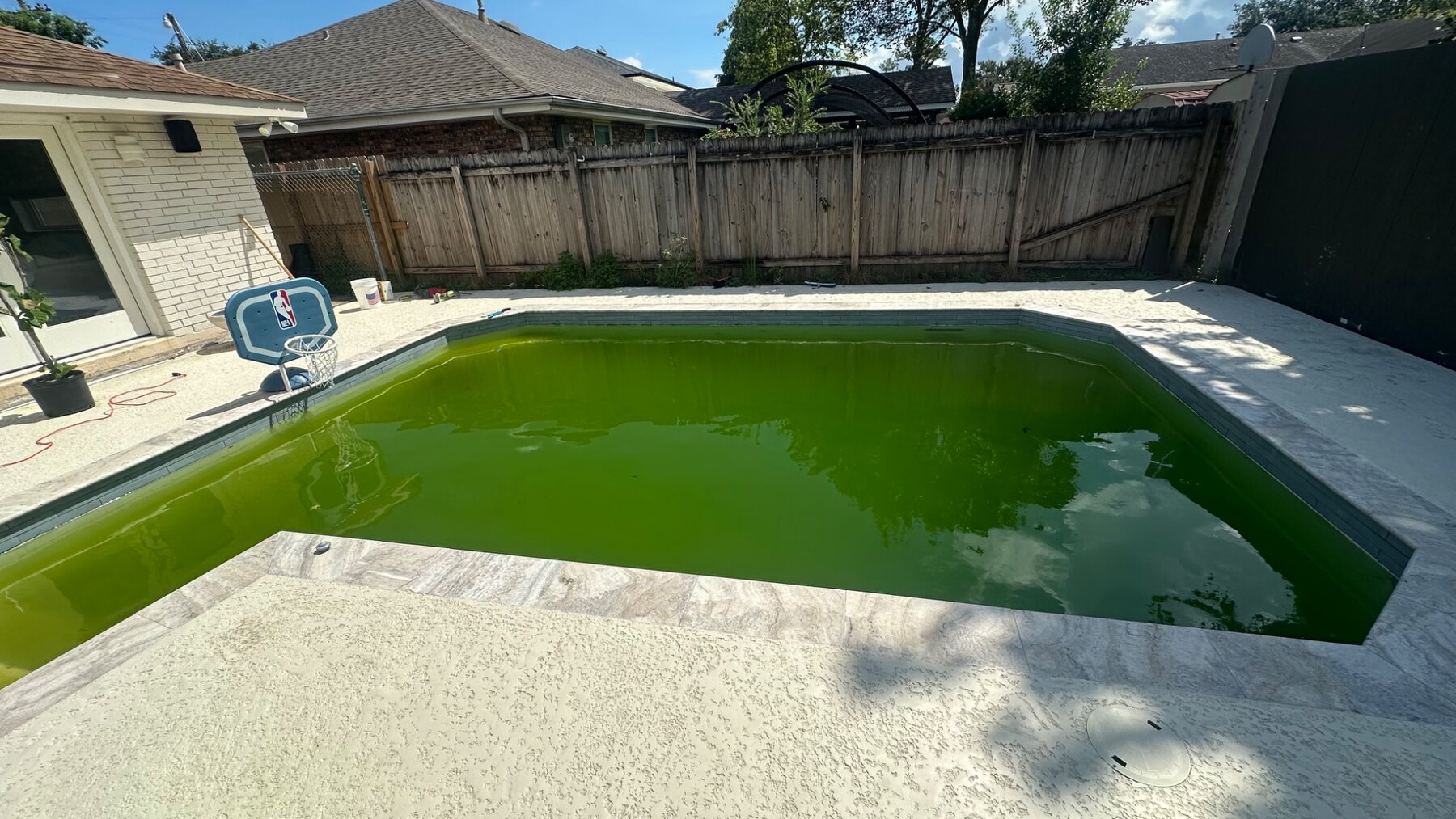 Residential swimming pool where LA Leak Detection located a broken return-line tee